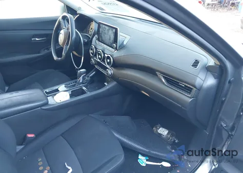 2021 Nissan Sentra Sv Xtronic Cvt z USA, uszkodzony, nr VIN 3N1AB8CV5MY215117